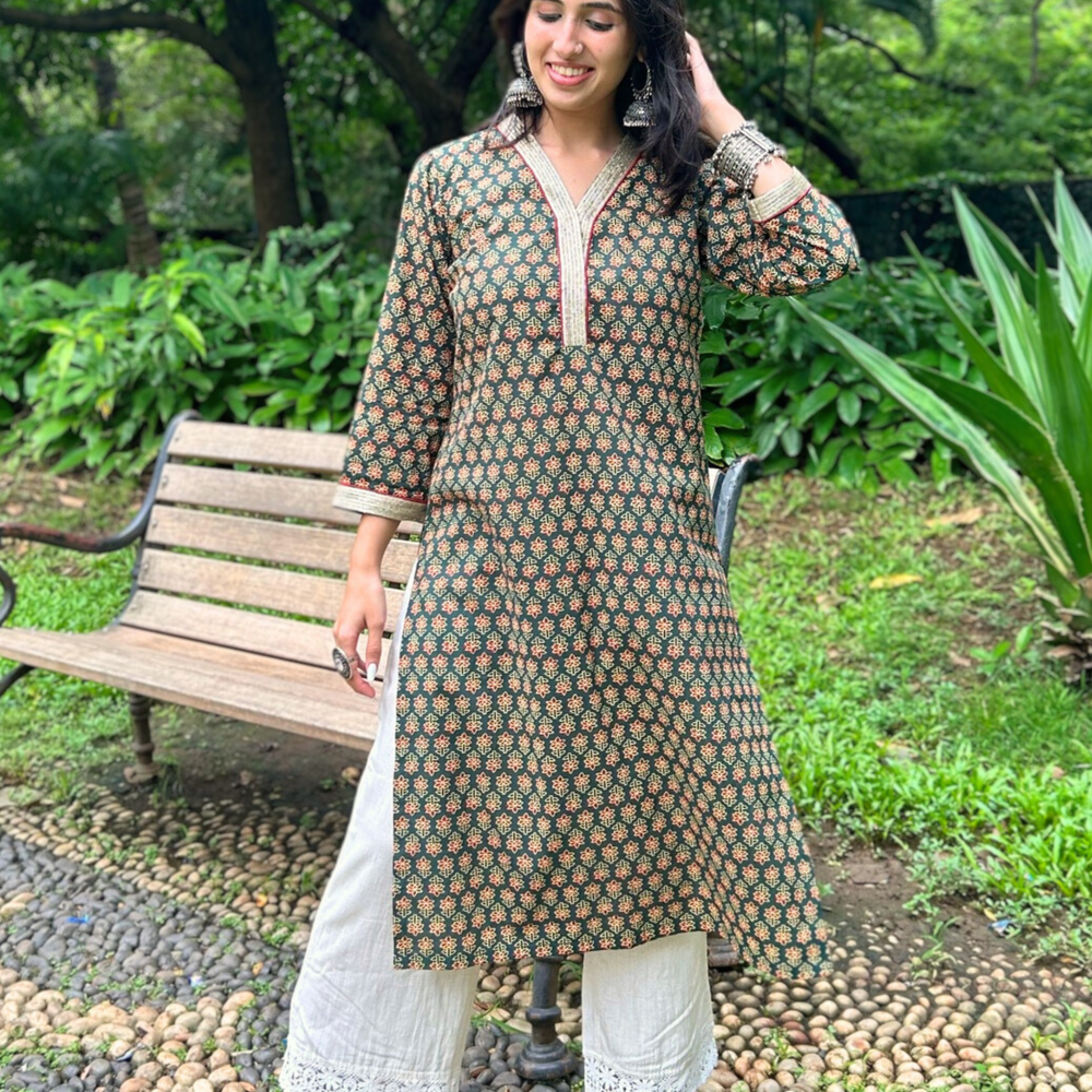 Green Pure Cotton Handprinted Kurta