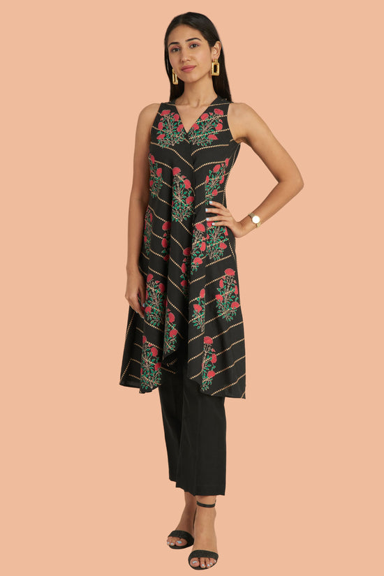 Load image into Gallery viewer, Black Hand Block Printed Floral Kurti Top With Delicate Gold Foiling
