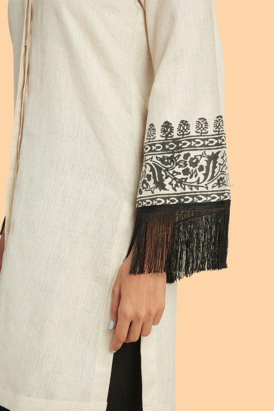 Load image into Gallery viewer, Short Kurti Top With Hand Block Printed Bell Sleeves Bordered by Fringe Lace
