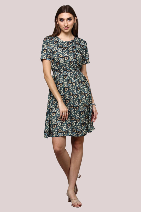 Load image into Gallery viewer, Printed dress with Front opening Buttons
