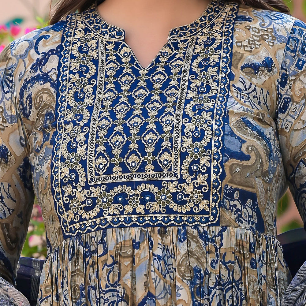 
                      
                        Blue Muslin  Thread work detailing kurta set with pant and dupatta
                      
                    