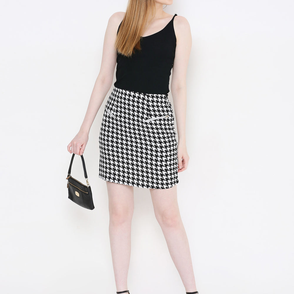 Women Black & White SIDE ZIP Pattern Pencil Skirt