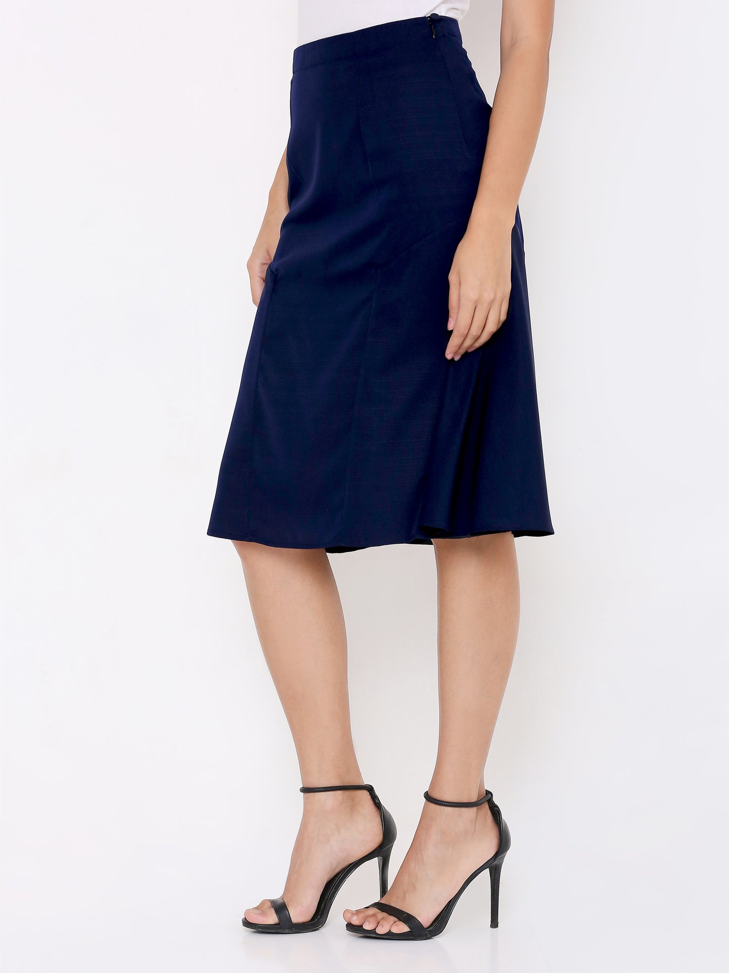Women Blue Solid Knee Length Flared Skirts