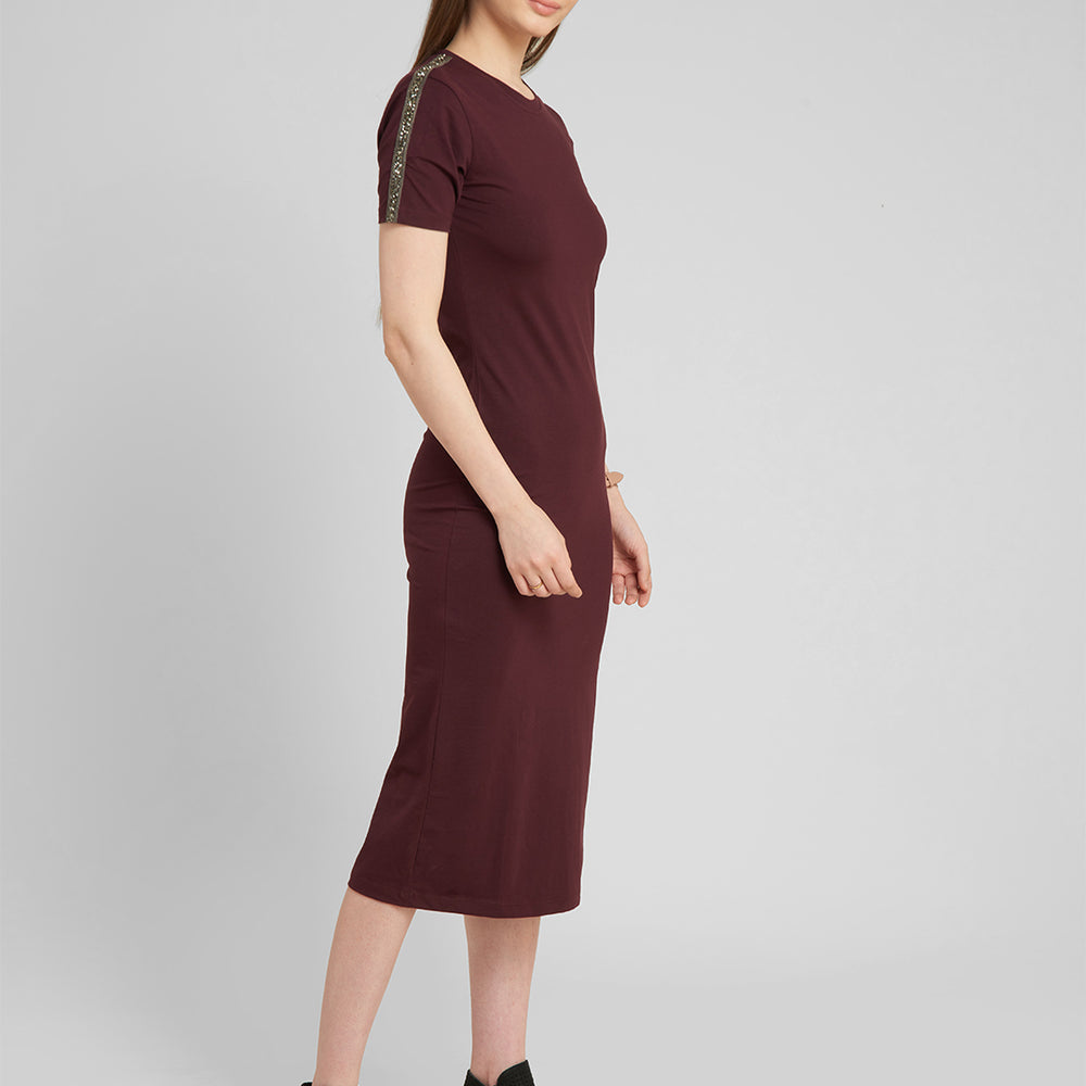 
                      
                        Maroon T-shirt Midi Dress
                      
                    