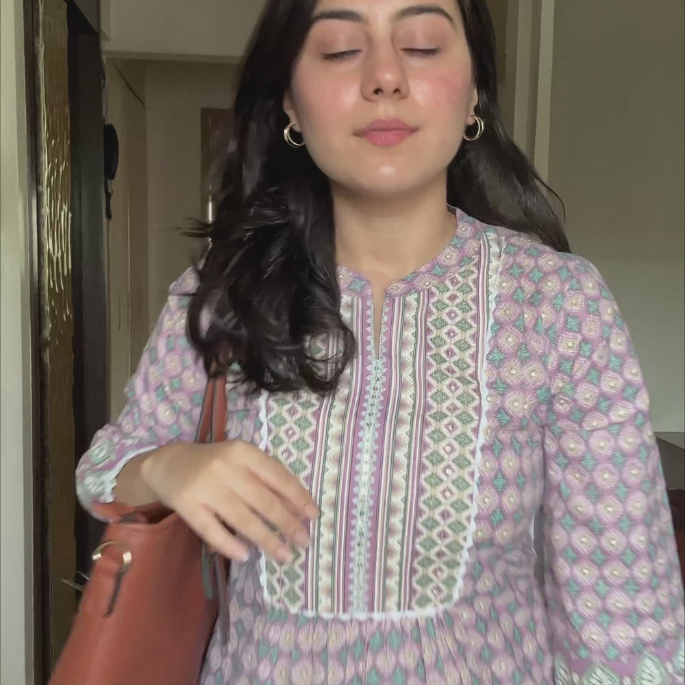 
                      
                        Load and play video in Gallery viewer, LILAC GEOMETRIC HAND-PRINTED PURE COTTON KURTI WITH SEQUENCE EMBROIDERY
                      
                    